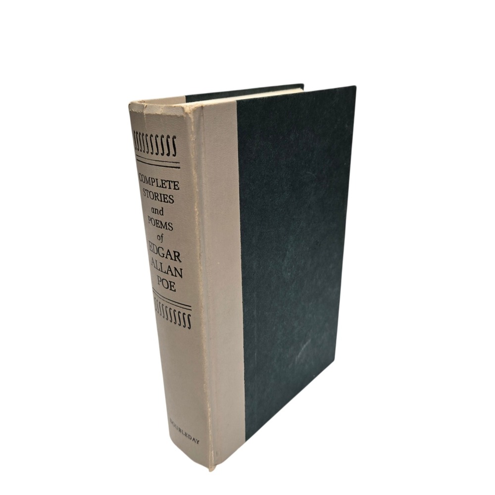 Complete Stories and Poems of Edgar Allan Poe 1966 Doubleday Hardcover Vintage